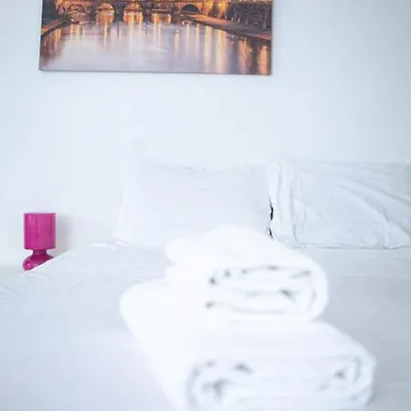 Vatican Canal 9-11 Apartment Rome